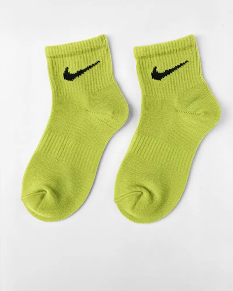 جوراب نیم ساق طرح Nike - تصویر 8